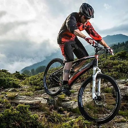 아파트 Le Jas De L Ours - Chabanon 셀로네